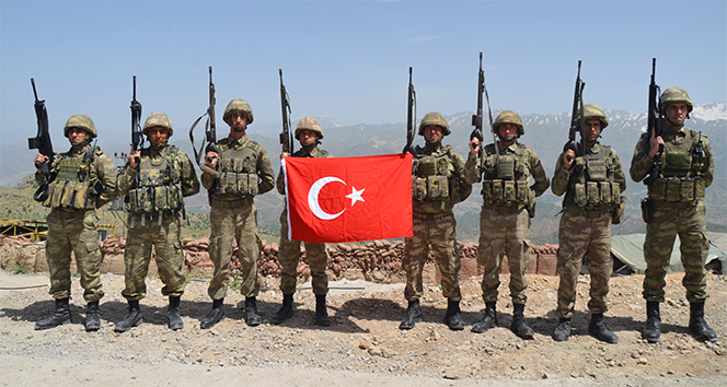 Türkiyə hərbçiləri İraqın şimalında 68 terrorçunu məhv edib