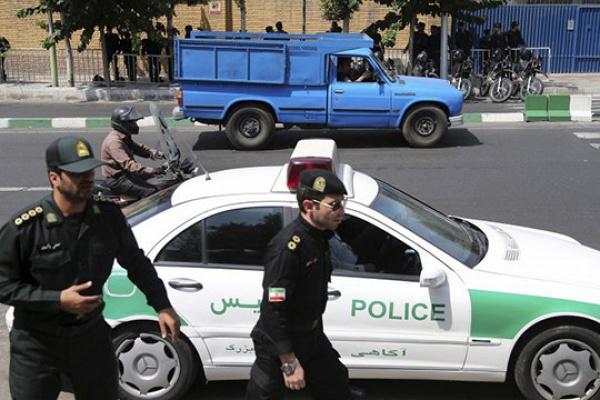 İranda tayfalar bir-birini qırdı – 1 ölü, 13 yaralı