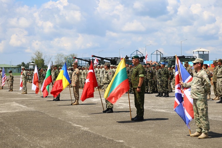 Gürcüstanda NATO-nun çoxmillətli təlimi başlayıb