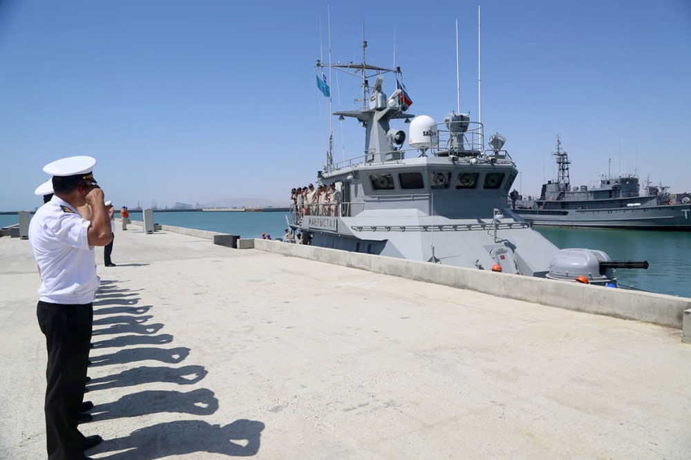 Qazaxıstanın hərbi gəmisi Bakı limanını tərk edib