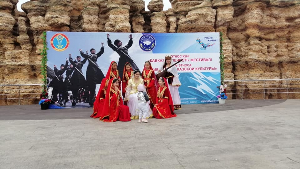 Nur-Sultanda “Etnos günü” festivalında qədim adətlərimiz nümayiş olunub