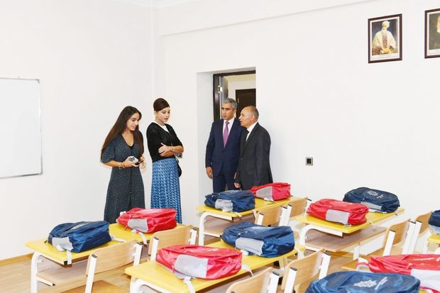 Mehriban Əliyeva Şamaxıda orta məktəbin açılışını edib – FOTO