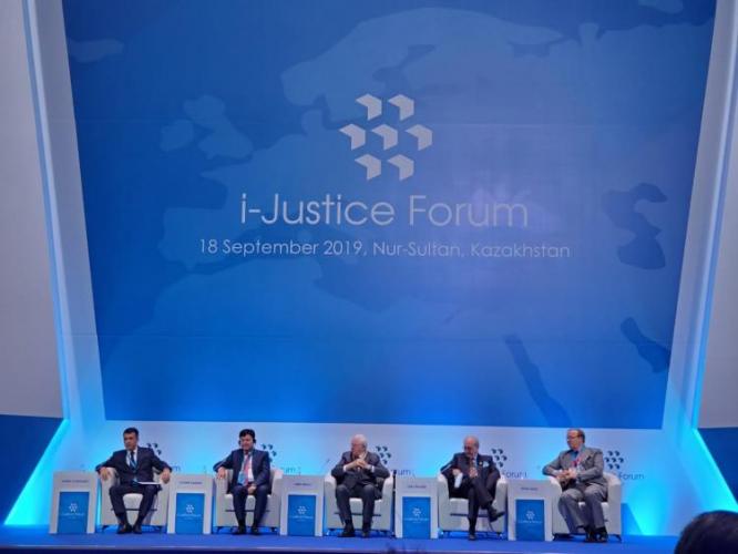 Qazaxıstanda dünyamiqyaslı Beynəlxalq Ədliyyə Forumu keçirildi – FOTO