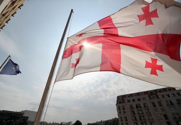 Gürcüstanın Prezident Administrasiyasının beş əməkdaşı istintaqa cəlb olunub