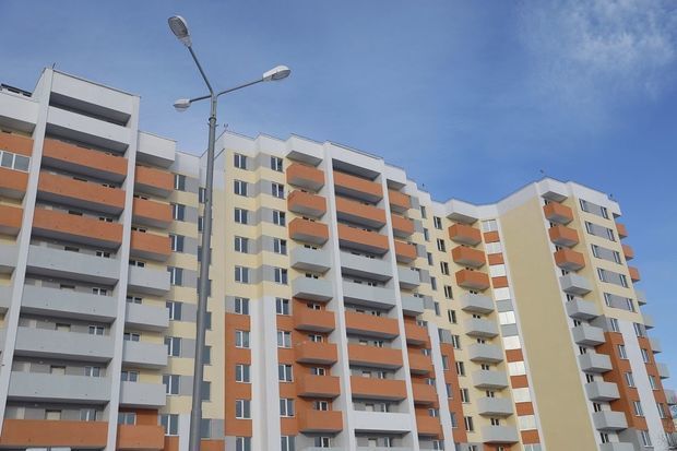 Bakıda yeni tikilinin sahibinə qarşı etiraz aksiyası
