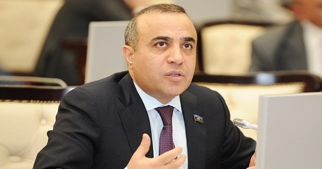 Azay Quliyev “Sosial sifarişlər haqqında” qanun layihəsini müzakirə etməyə ÇAĞIRDI