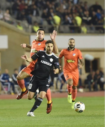 “Qarabağ”ın iki futbolçusu Avropa Liqasında turun rəmzi komandasına daxil edilib