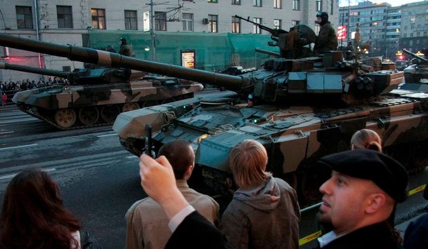 Rus tankları şəhər döyüşlərinə uyğunlaşdırıldı