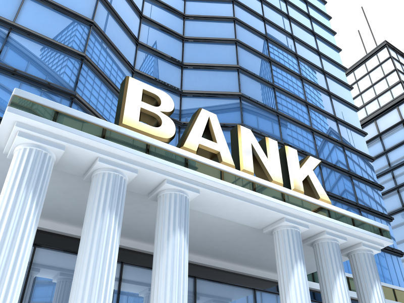Azərbaycan banklarına qoyulan depozitlər azalıb