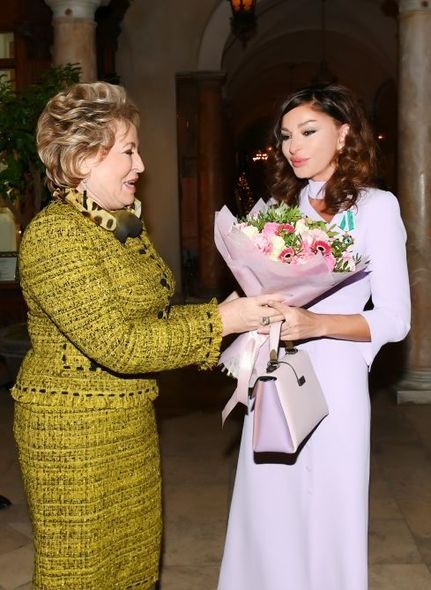 Mehriban Əliyeva və Valentina Matviyenko birgə şam ediblər - FOTO