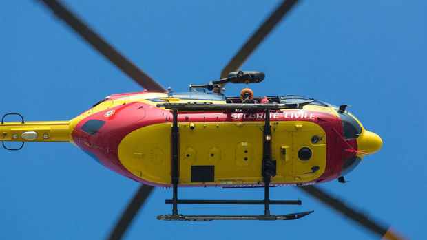 Fransada helikopter qəzaya uğradı: Xilasedicilər öldü