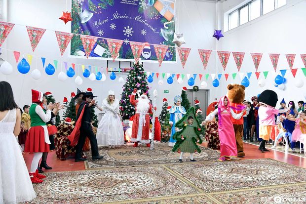 İnternat məktəbində Yeni il şənliyi – FOTO