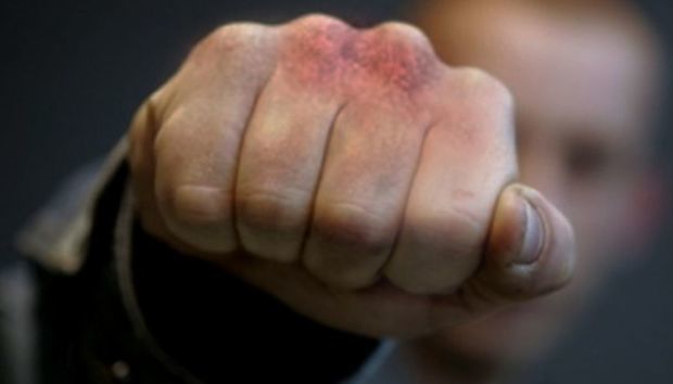 Bakıda keçmiş məhkumlar fahişəliklə məşğul olan homoseksualları döyüblər