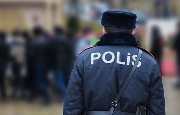 Azərbaycanda polis rəisi bıçaqlandı