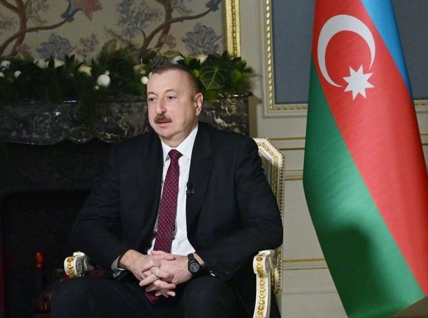 Putin İlham Əliyevi təbrik etdi