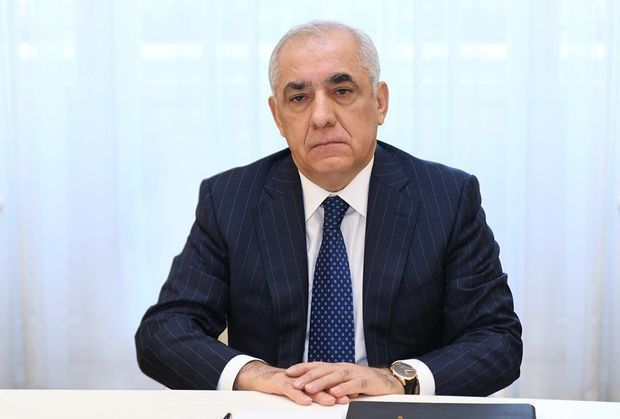 Baş nazirdən ştatdankənar işçilərin əməkhaqqı və hakimlərin pul təminatı ilə bağlı QƏRAR