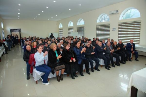 “İslahatlara dəstək” seçicilərin Təşəbbüs Qrupu Azay Quliyevin  deputatlığa namizədliyini rəsmən irəli sürüb