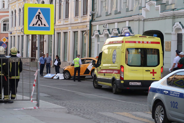 Moskvada mehmanxanada atışma: Yaralılar var
