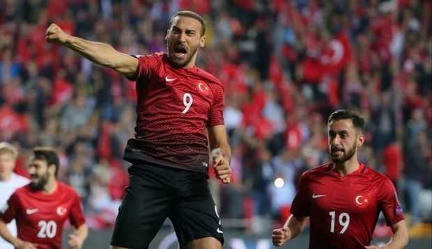 Türkiyə millisinin daha bir ulduzu Bakıya gəlməyəcək
