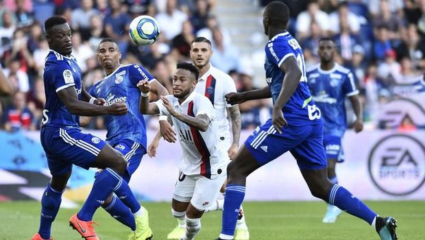 Fransada futbol yarışları təxirə salındı