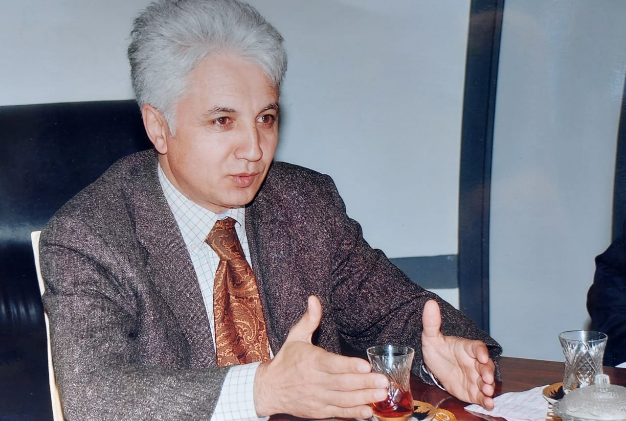 İctimai xadim, professor Çingiz Abdullayevin 60 illik yubileyidir – QISA BİOQRAFİYA